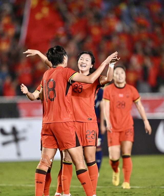 关于精彩的女足比赛让球迷心潮澎湃的信息