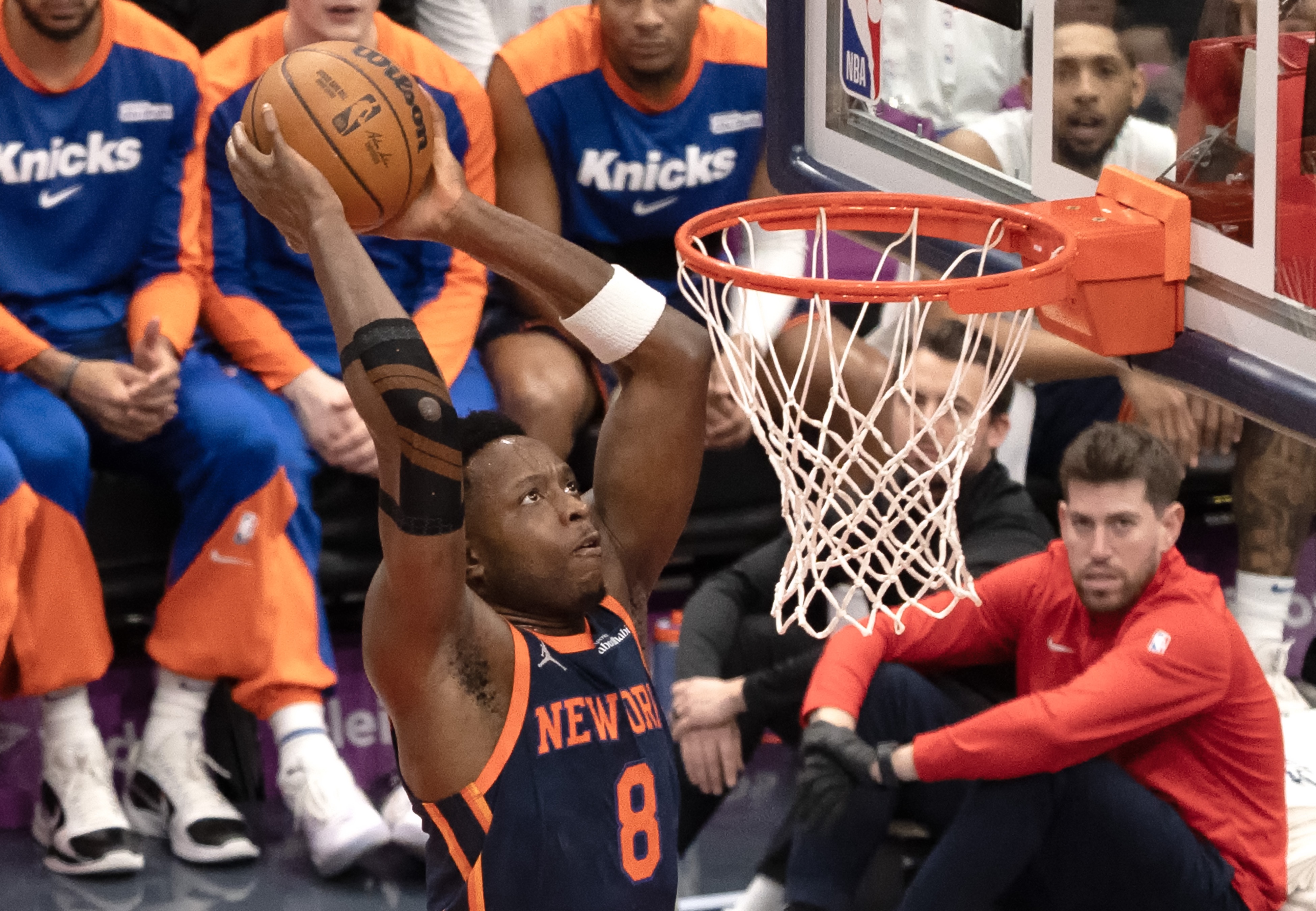 尼克斯客场爆冷击败掘金，取得两连胜