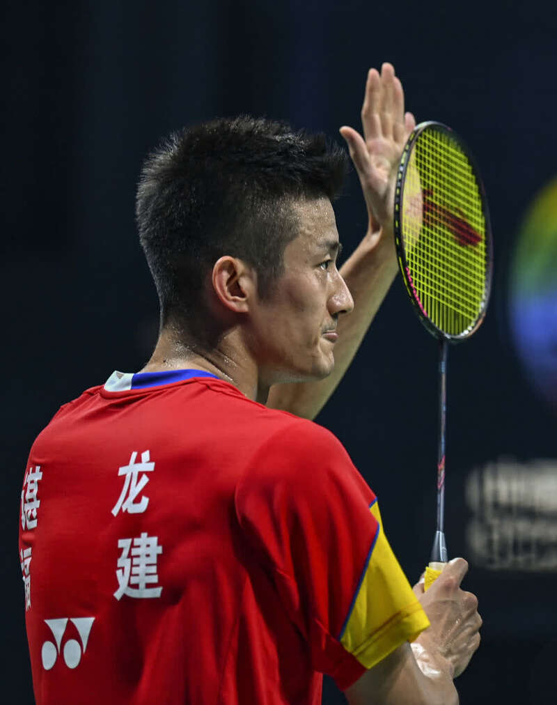 泰国羽毛球队逆转中国羽毛球队，谌龙惊艳世界