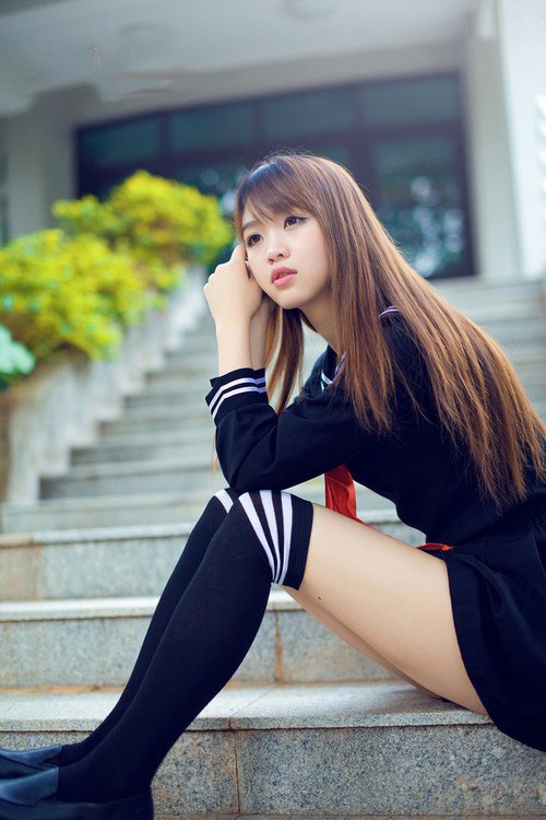 开云下载-绝境之舞，乌拉圭逆转神话与本泽马的时代接管