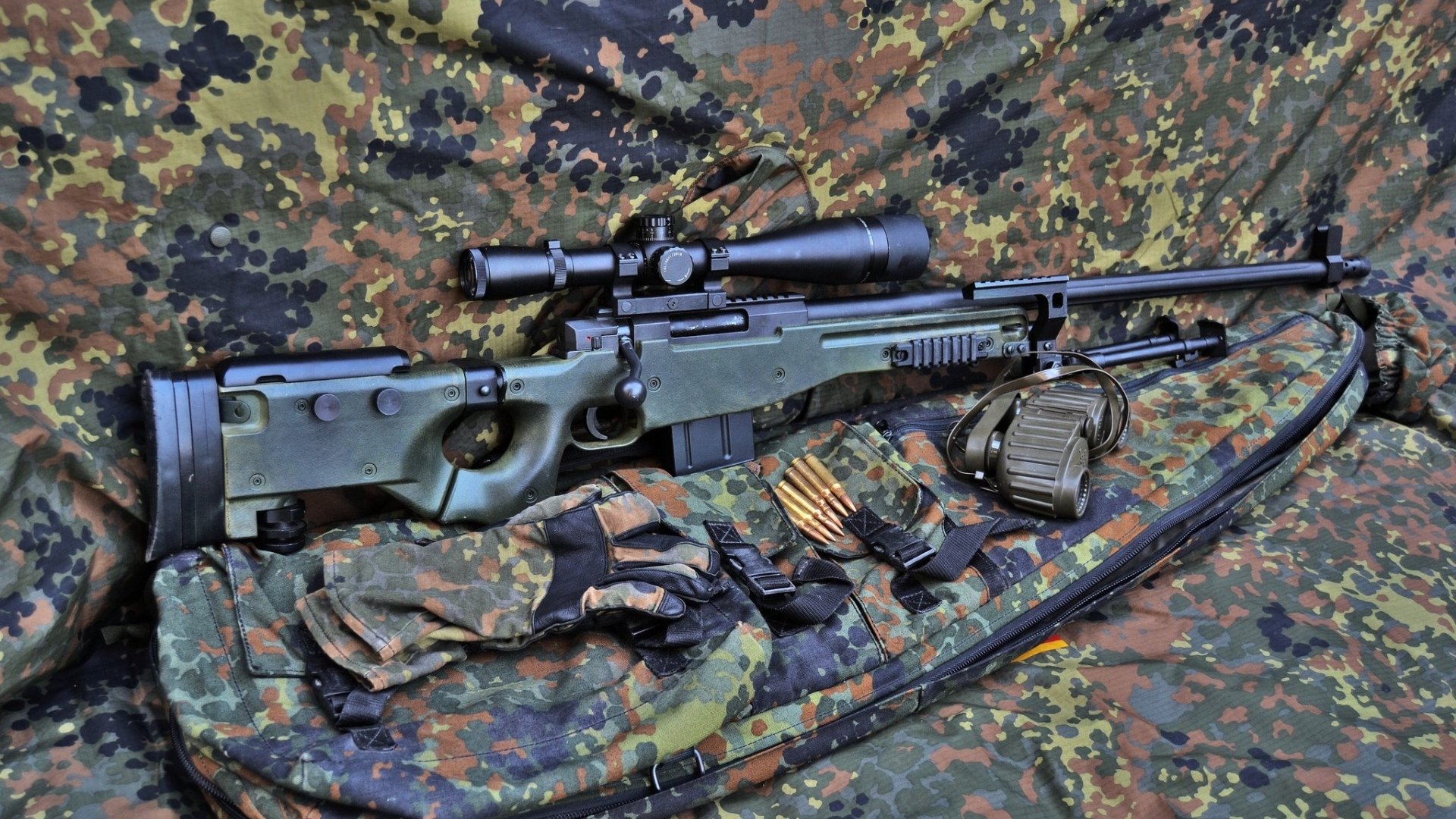 足球之夜的双面神迹，库尔图瓦的完美演出与伊拉克的逆转绝杀