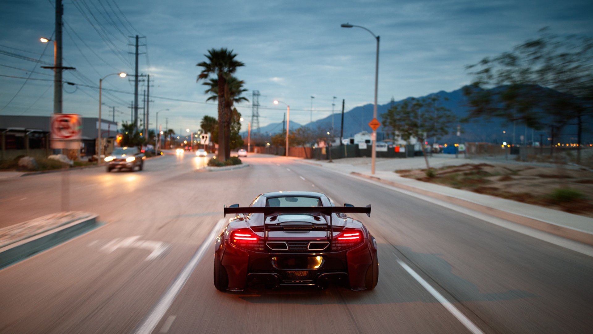 布雷默连续得分拉开差距，尼斯一波带走乌拉圭