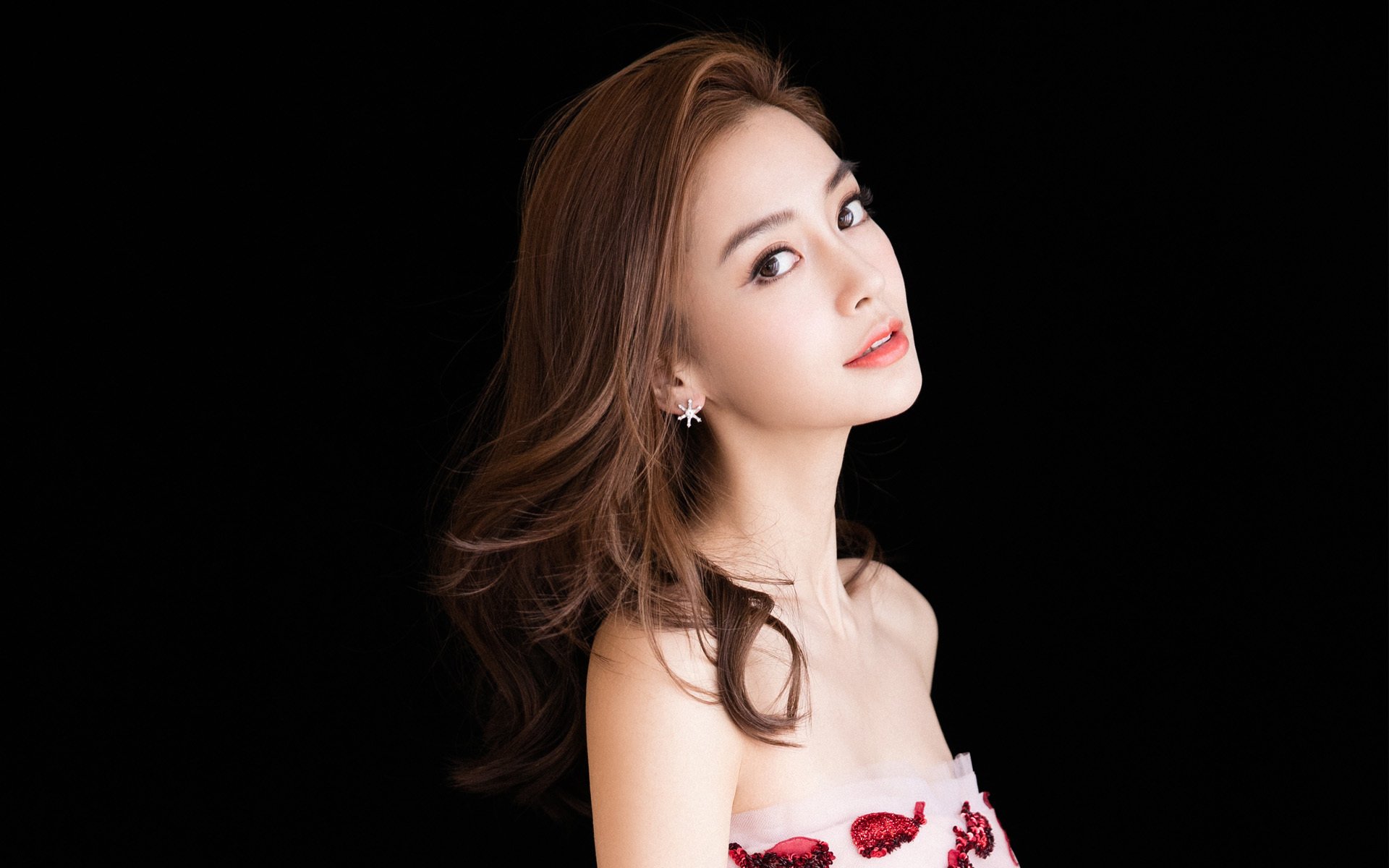 铁血波斯盾难挡尖刀阿圭罗，葡萄牙涉险过关背后的杀机