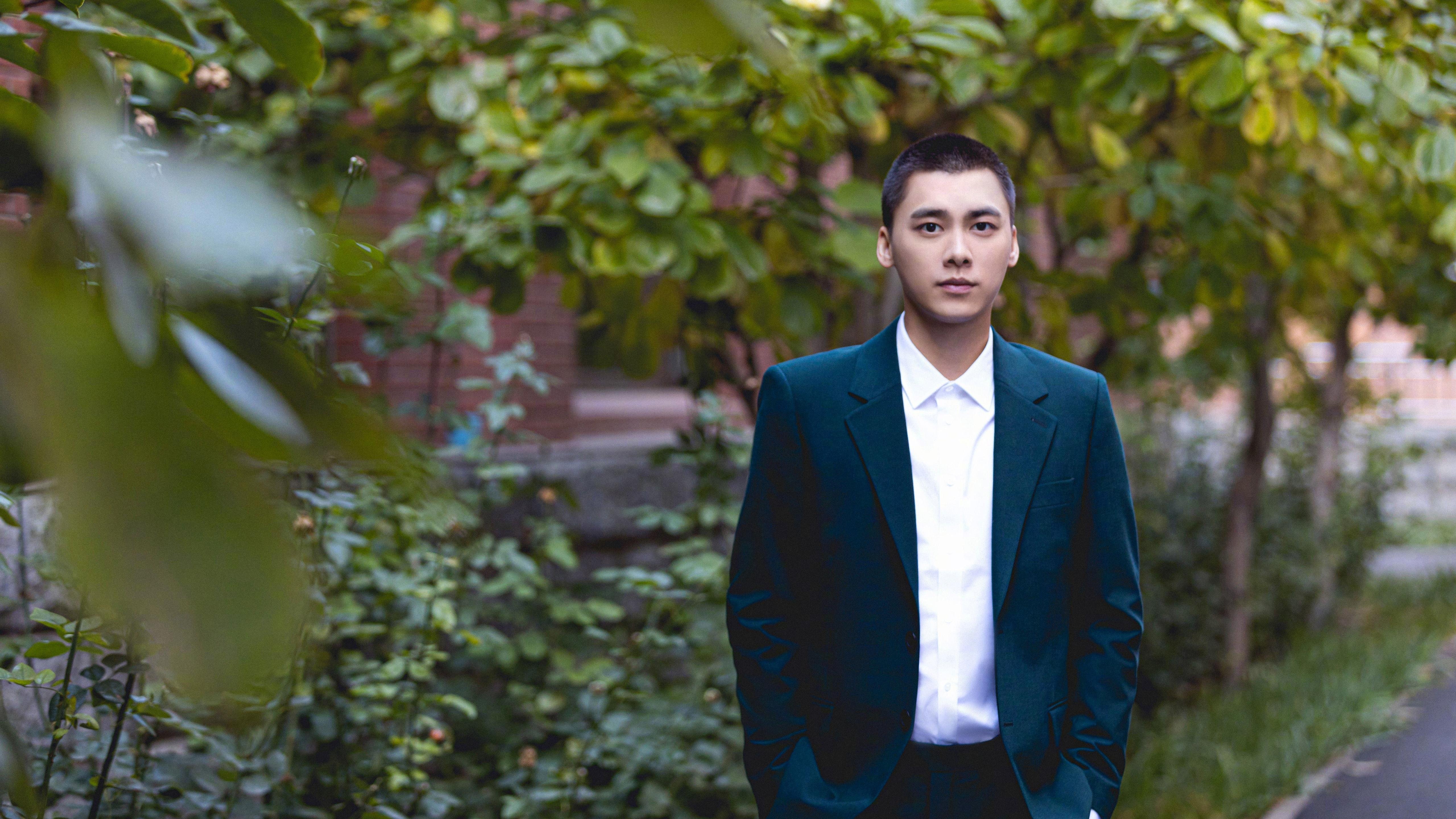 曼联王者归来,年度焦点之战中正面击溃卡塔尔豪强