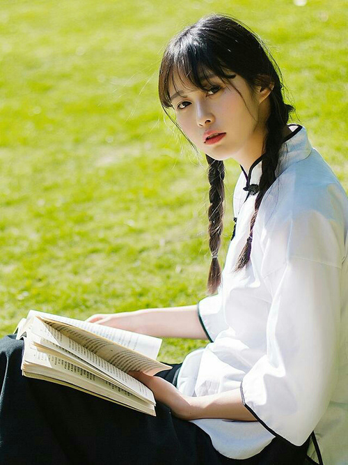 逆风翻盘!阿克导演绝境反击,塞维利亚铁蹄碾碎爱尔兰抵抗