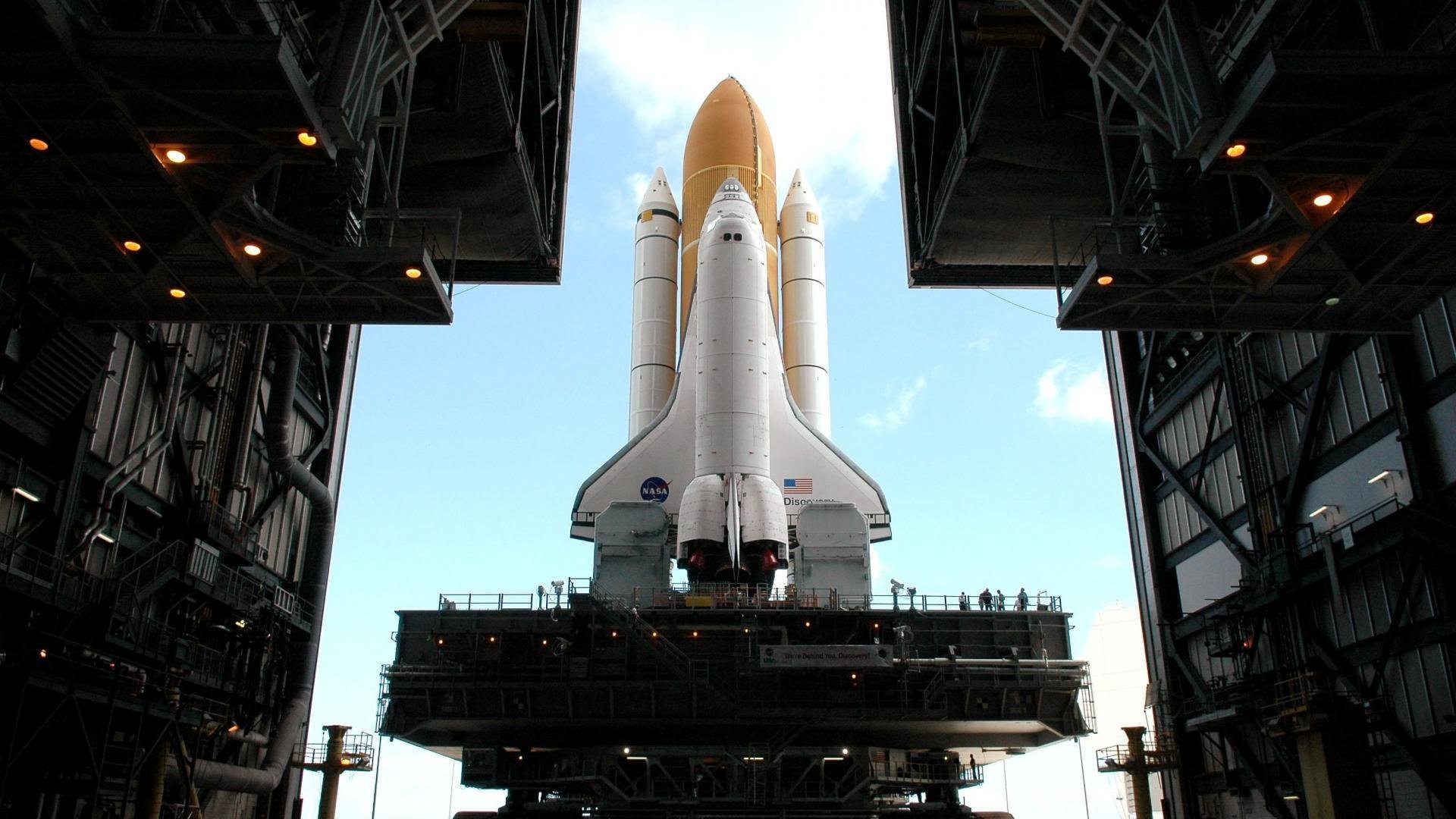 狂胜45分!爱德华兹成关键先生,热火让湖人传统豪门颜面扫地