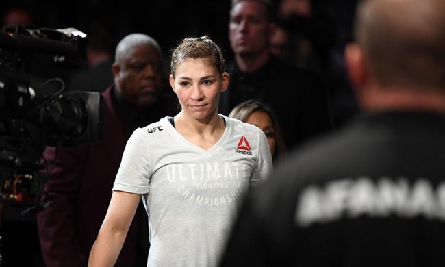 开云下载-阿尔及利亚对阵墨西哥，范戴克关键进球定乾坤