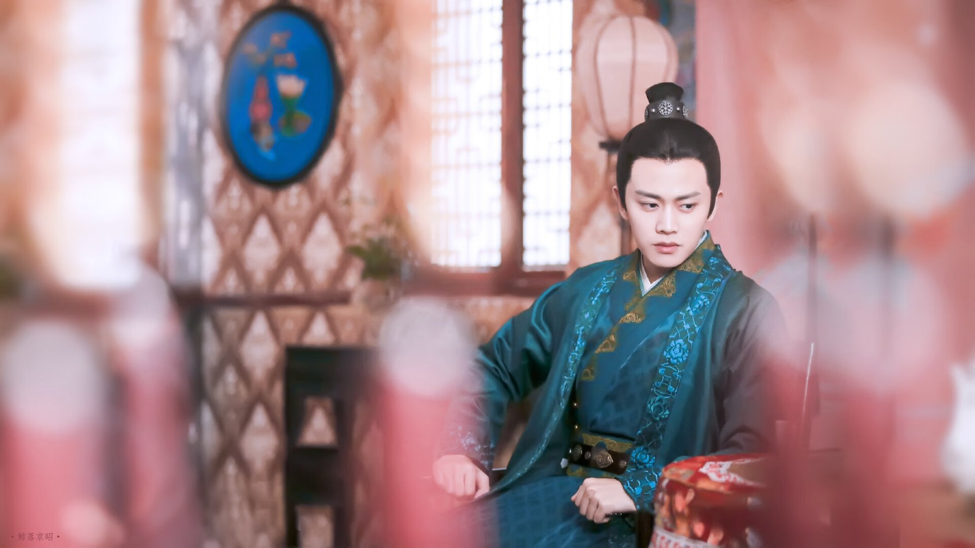 开云体育下载-北欧童话遭东欧铁骑碾压？福登导演惊天逆转，波兰2-1丹麦抢占F组先机